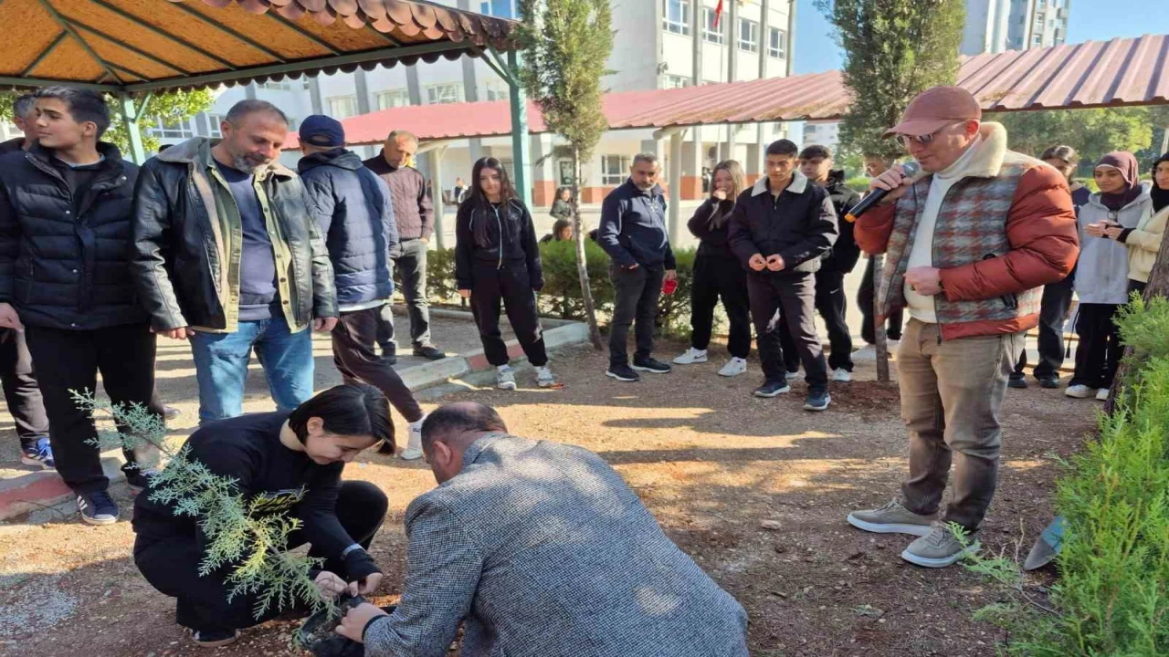 Nihal Erdem Anadolu Lisesinde Yeşil Vatan seferberliği