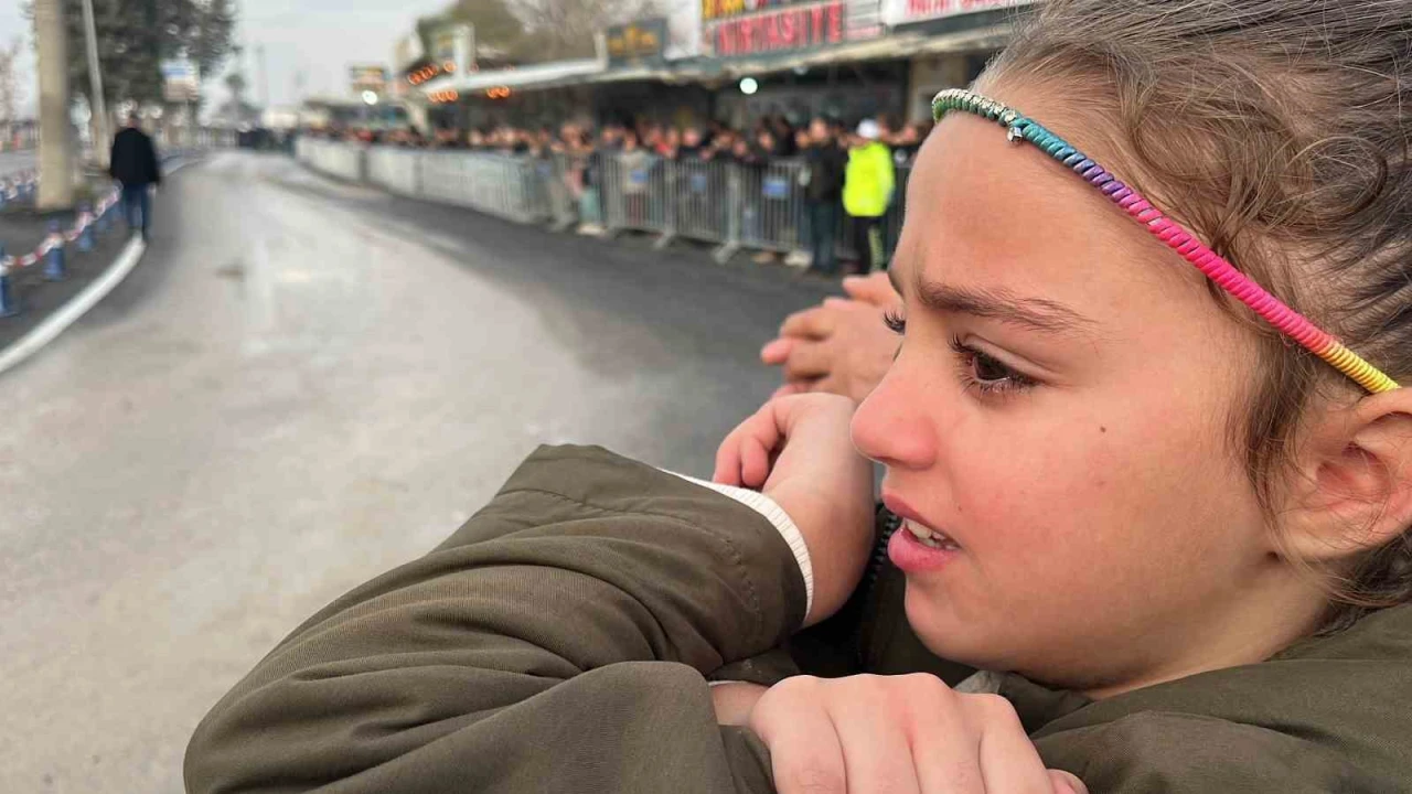 ‘Recep dedesini görmek isteyen Dilek gözyaşlarını tutamadı