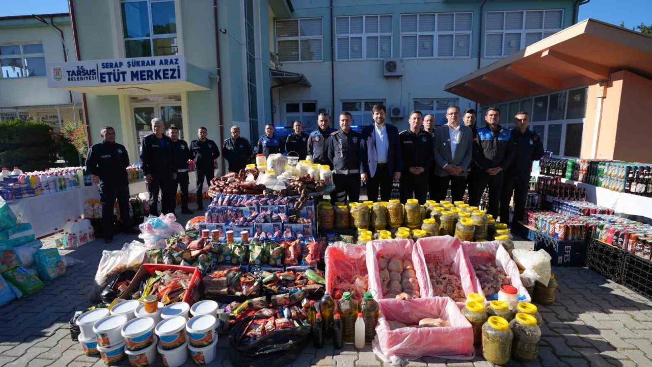 Tarsusta halk sağlığını tehdit eden on binlerce ürün toplatıldı