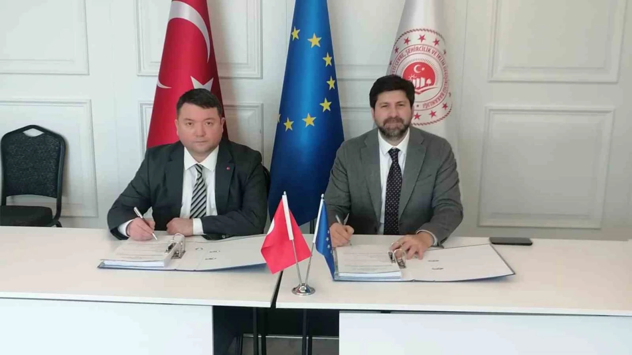 Tarsusta yeşil çatı dönemi başlıyor