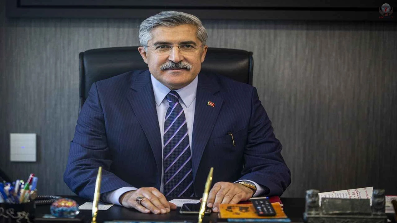 YAYMAN’DAN NETFLİX’E LGBT’ TEPKİSİ