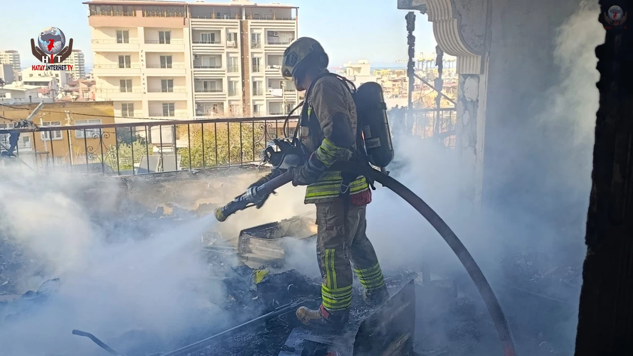 Alevlere teslim olan evinden çıkmak isteyen şahıs yaralandı