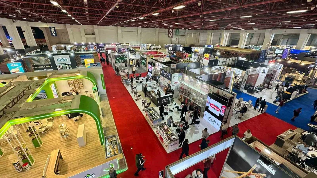 ANFAŞTA iki fuar tek çatı altında aynı anda kapılarını açtı