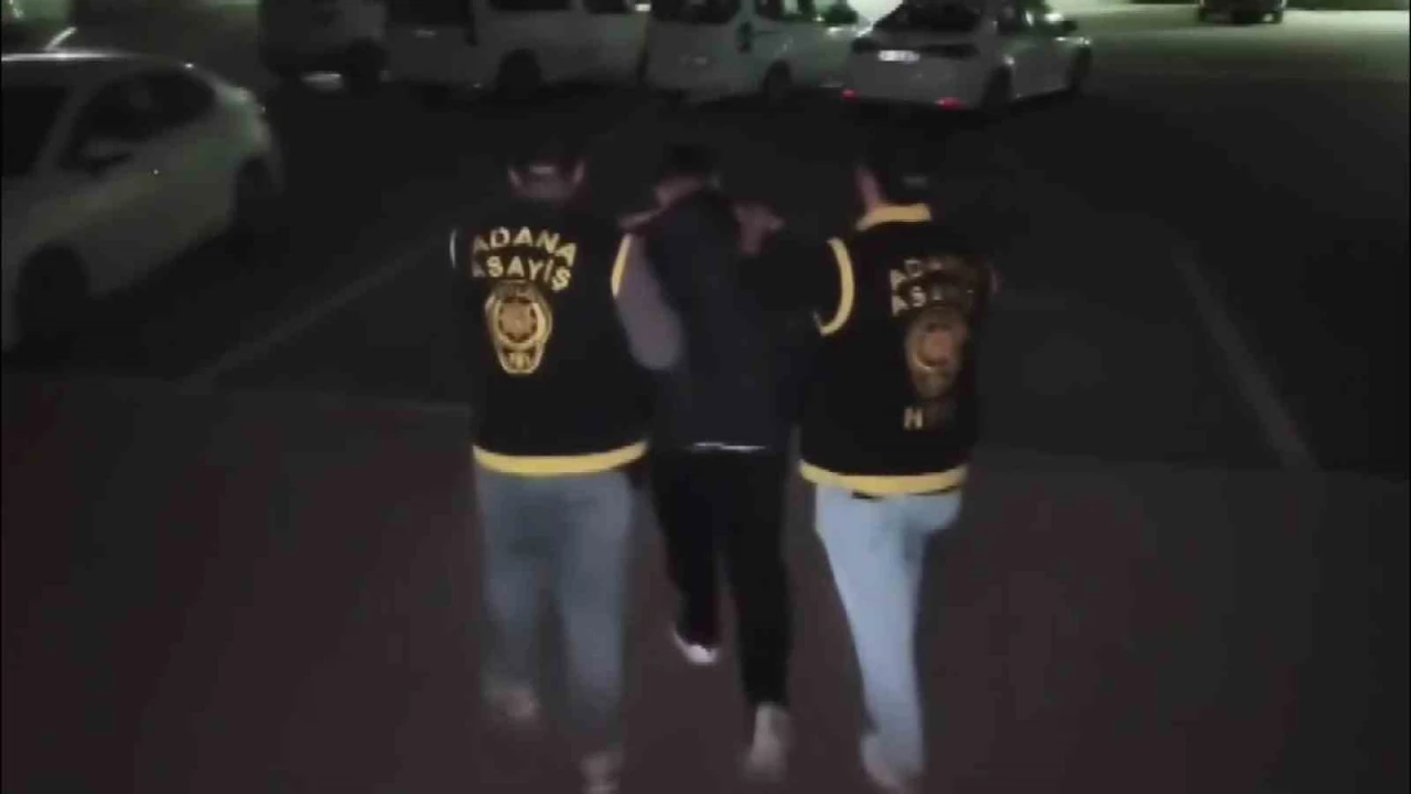 Asansöre idrarını yapıp kuş çalan şüpheli lise öğrencisi çıktı