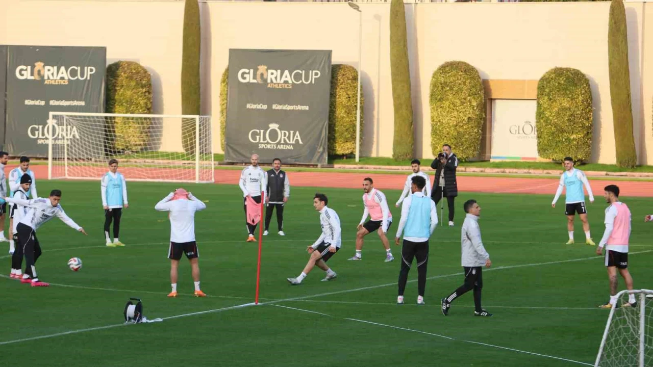 Beşiktaş, devre arası çalışmalarını Antalyada sürdürüyor