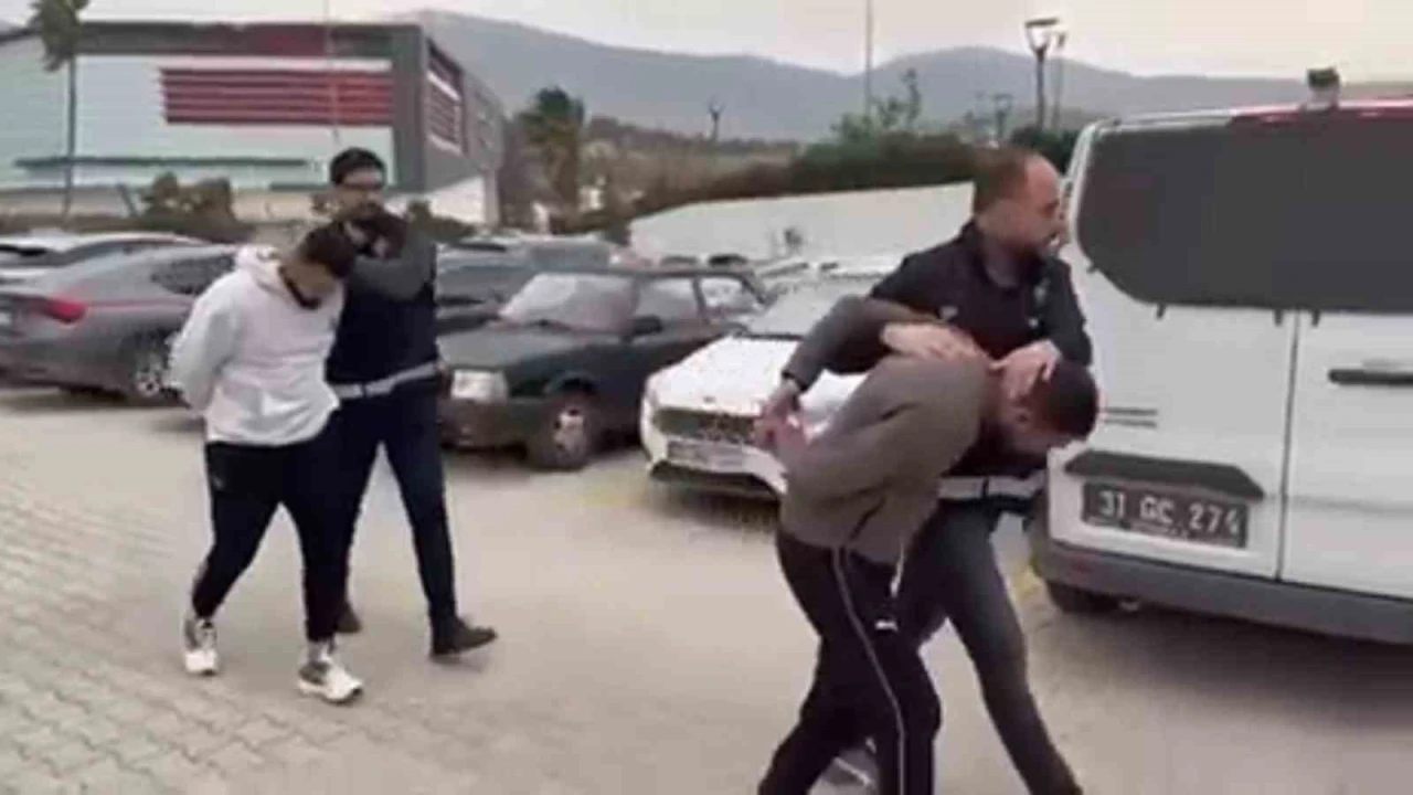 İskenderunda hapis cezası ile aranan 2 kişi tutuklandı