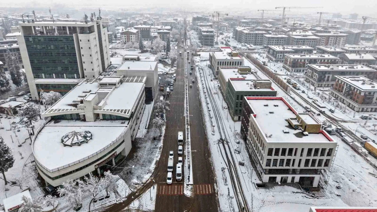 Kahramanmaraşta kar tatili bir gün daha uzatıldı