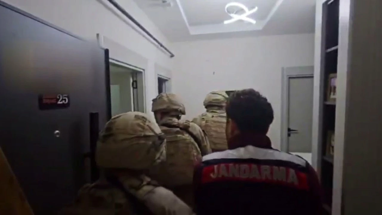 Mersin merkezli yasadışı bahis operasyonunda 15 kişi tutuklandı