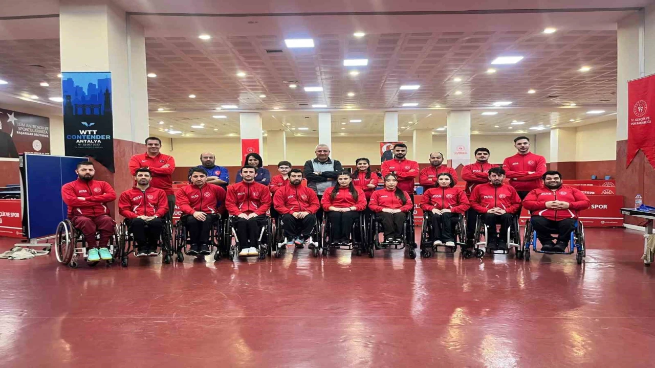 Paralimpik Masa Tenisi Milli Takımı Antalyada kampa girdi