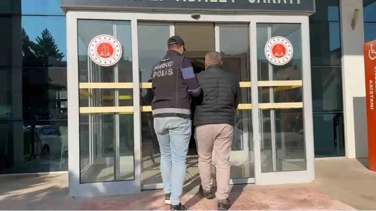 Reyhanlıda 9 yıl 2 ay hapis cezası ile aranan şahıs yakalandı