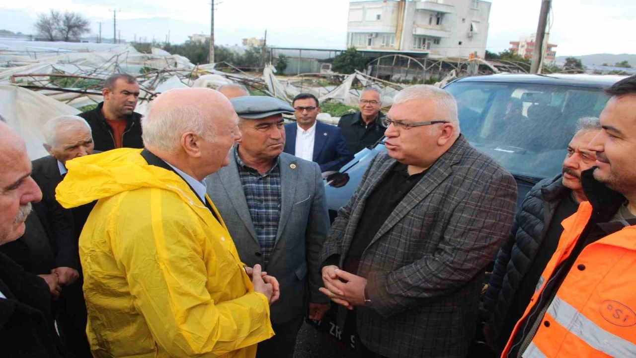 Şemsi Bayraktardan sel ve hortumdan zarar gören Antalyalı üreticiler için destek talebi