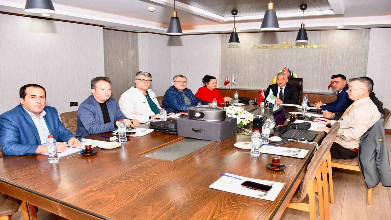 Silifkede lise müdürleri toplantısı gerçekleştirildi