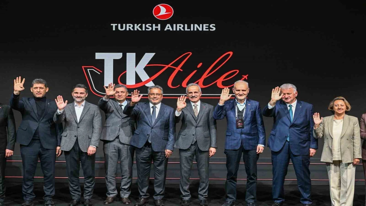 Türkiyenin uçuş ağı 133 ülkede 356 noktaya ulaştı