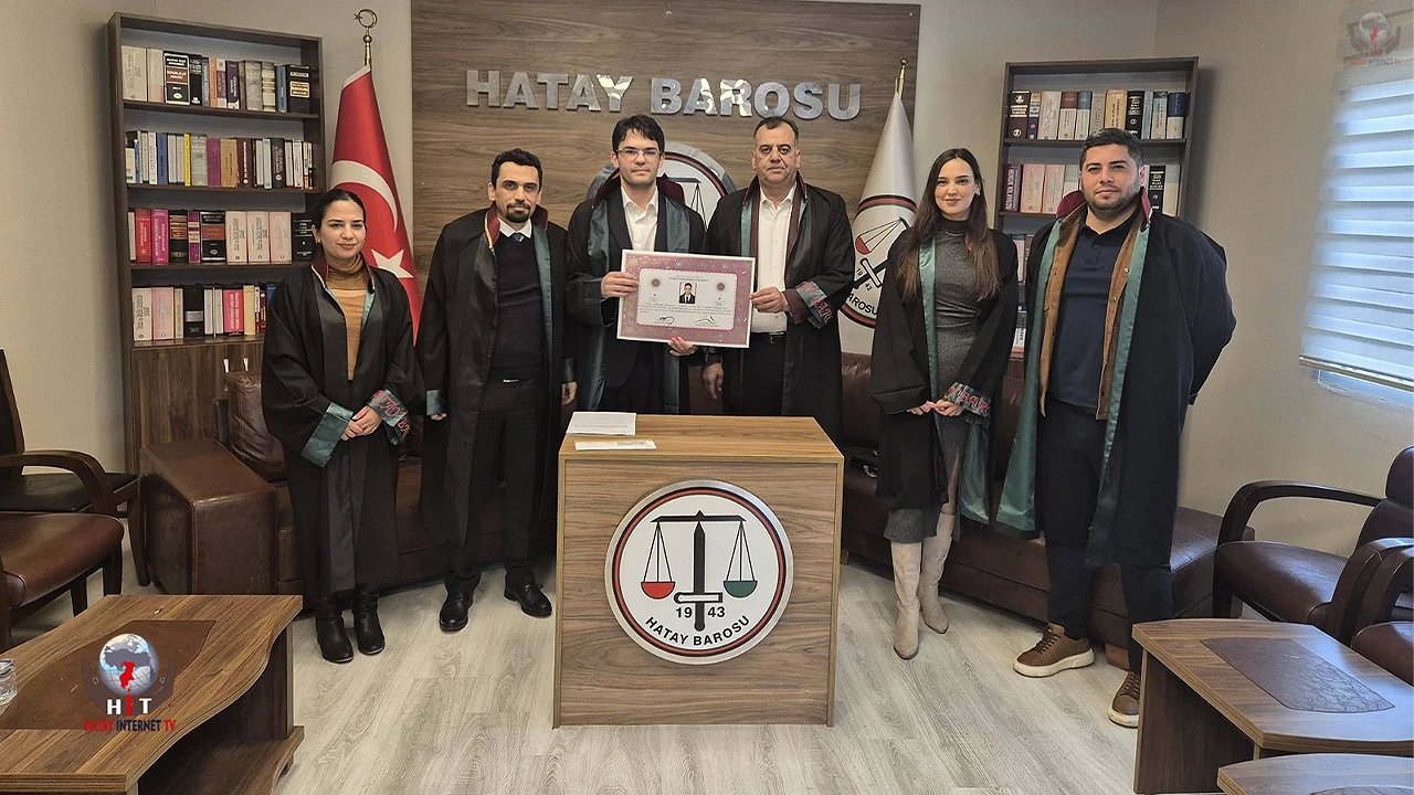 ÜNAL AVUKATLIK CÜBBESİNİ GİYDİ