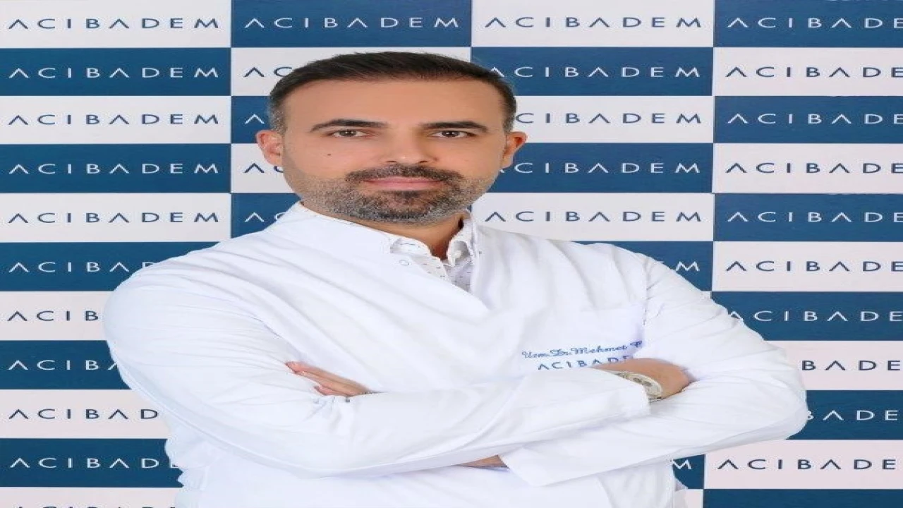 Uzmandan boyun fıtığı uyarısı: Başı öne eğince omuzlara 30 kilogram yük biniyor