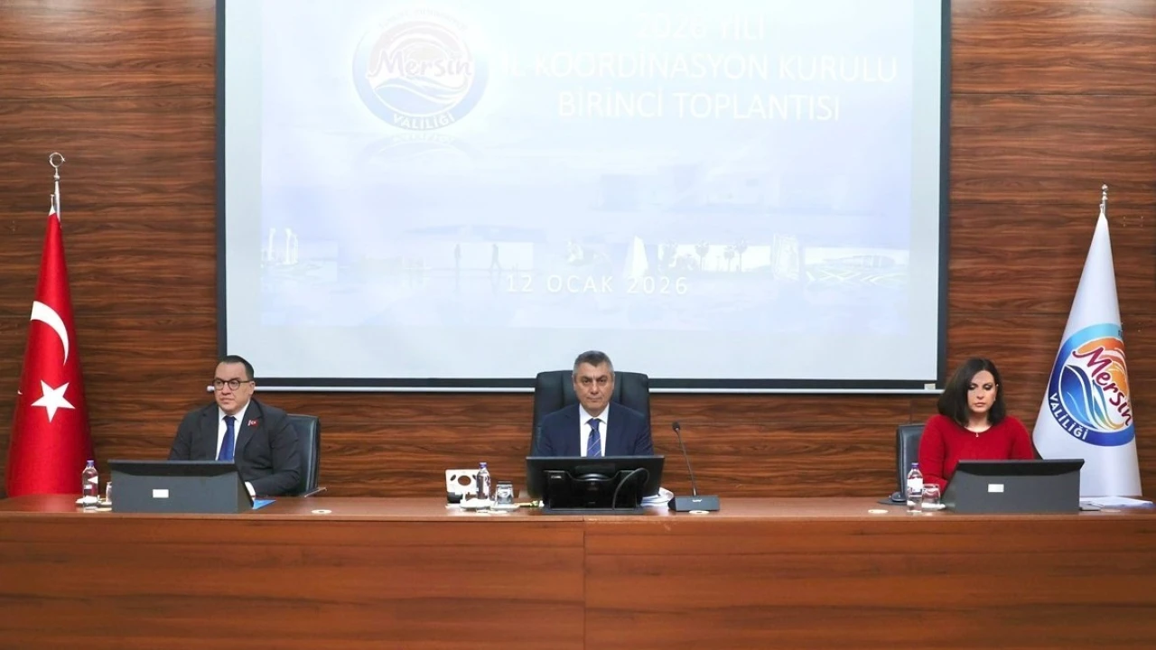 Vali Toros: Mersinde 541 kamu projesi yürütülüyor