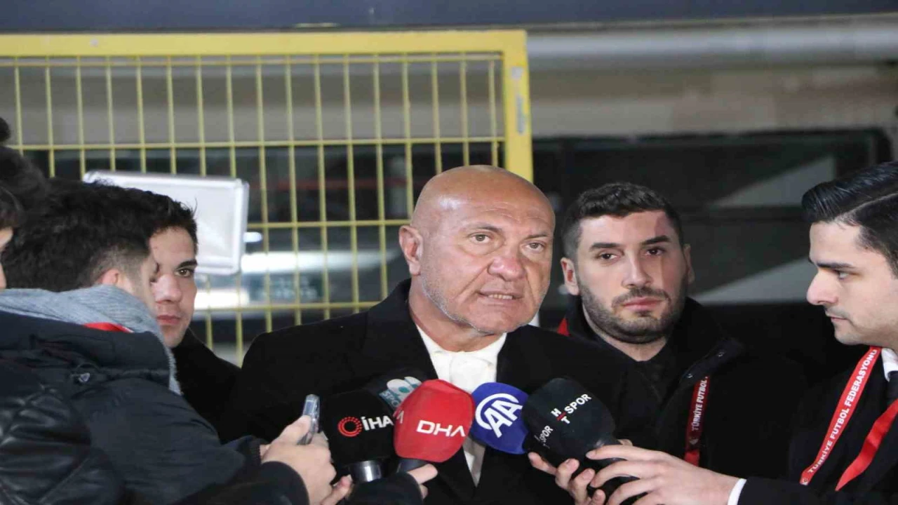 Yüksel Yıldırım: Kaleci İrfan Can Eğribayat transferi için Fenerbahçe ile anlaştık