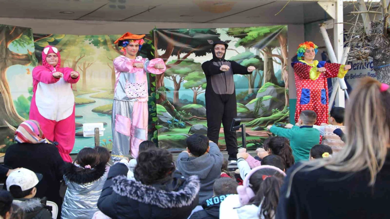 Yüreğirde ara tatil çocuk şenliğiyle renklendi