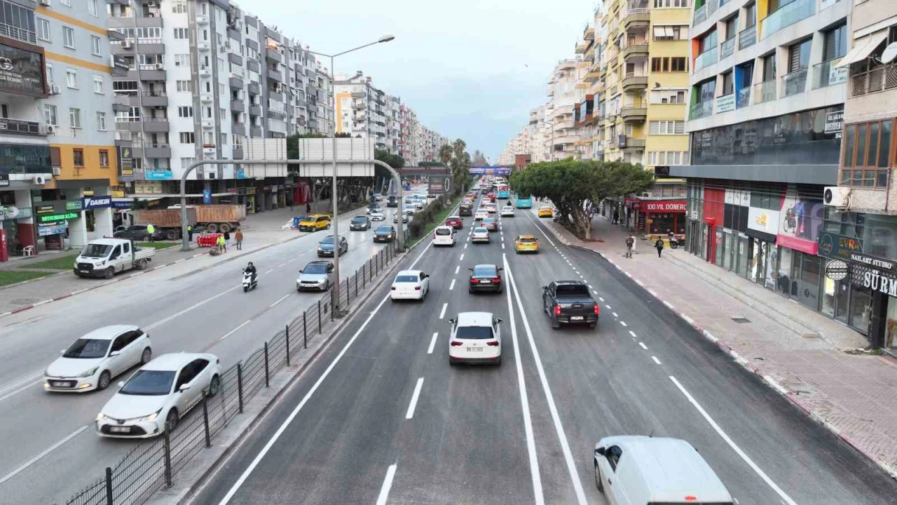 100. Yıl Bulvarında altı etaplı çalışmanın üçüncü etabı tamamlandı