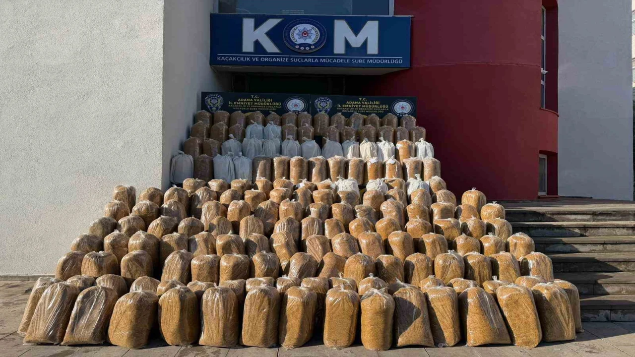 Adanada 2 ton 500 kilogram kaçak tütün ele geçirildi