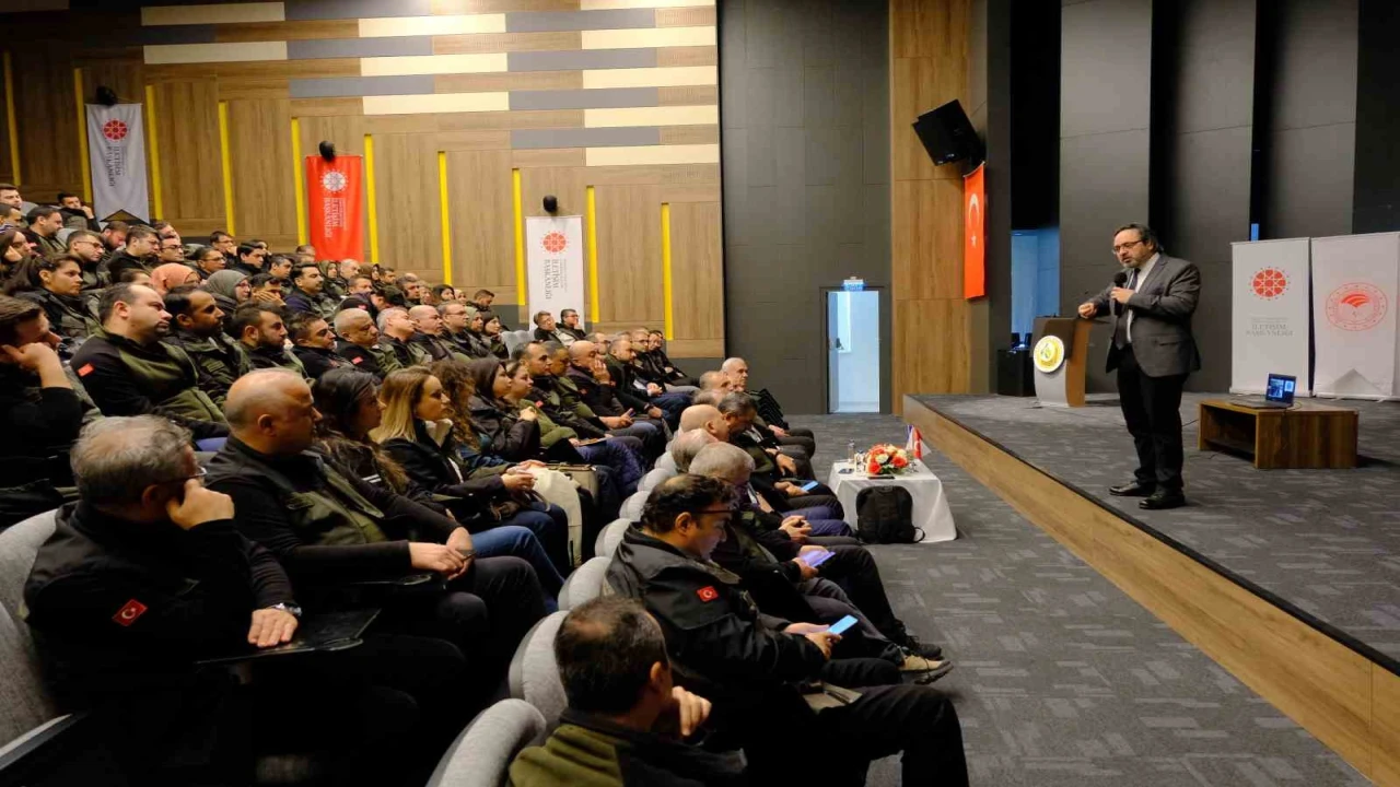 Adanada orman teşkilatına yönelik etkili iletişim ve liderlik eğitimi düzenlendi