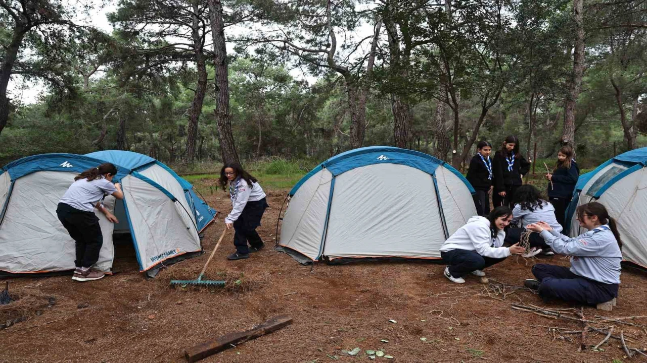 Antalya Büyükşehir Belediyesi izcileri kaynaşma kampında buluştu