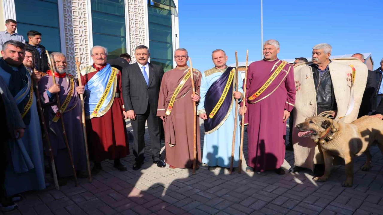 Bakan Çiftçi, Kahramanmaraşta esnafla bir araya geldi