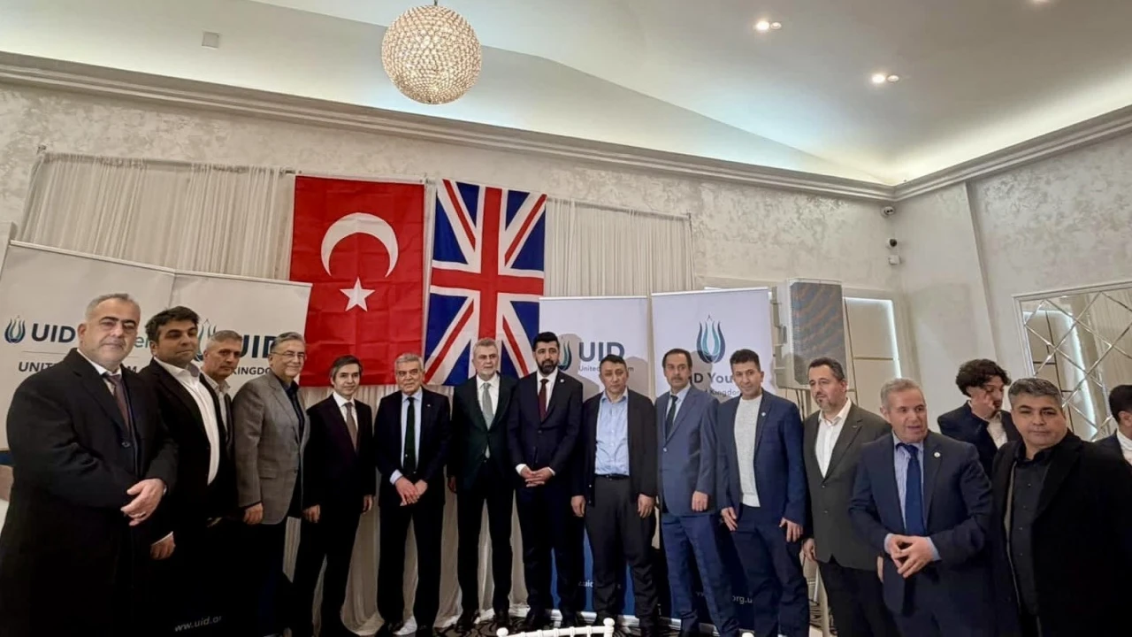 Başkan Görgel, İngilterede birlik sofrasında buluştu