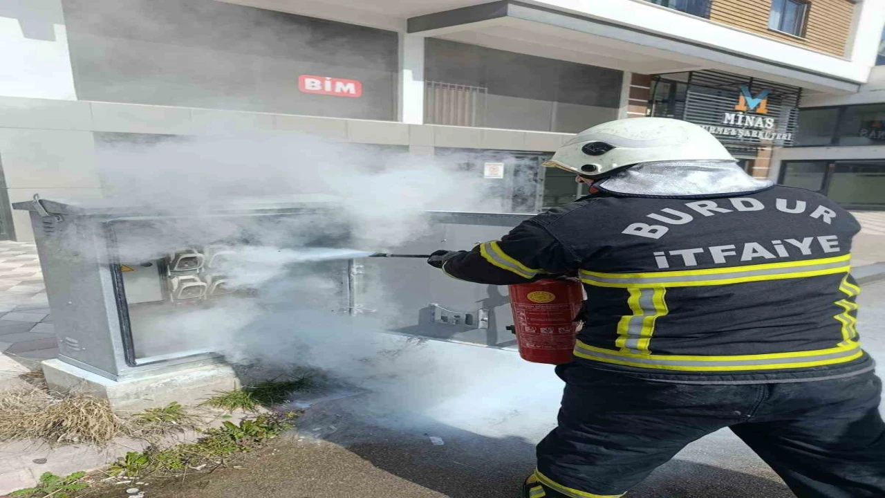 Burdurda trafoda yangın paniği