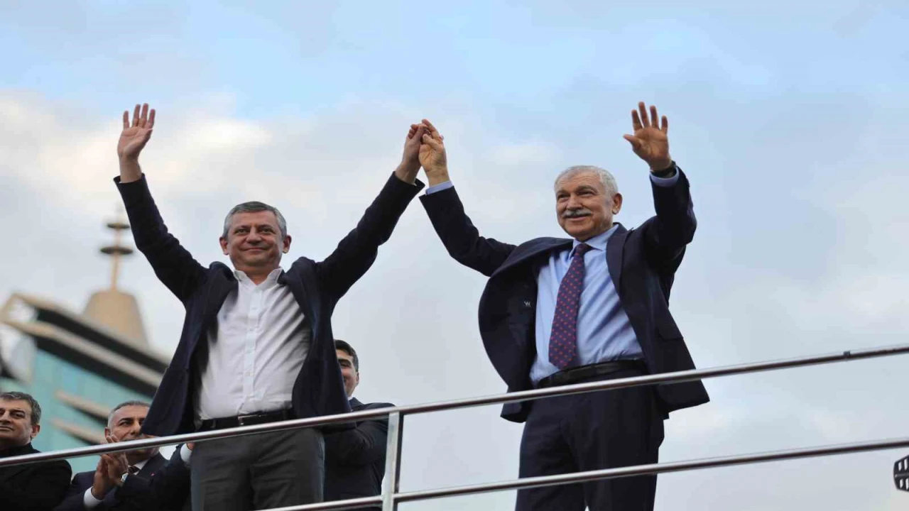 CHP Genel Başkanı Özel: Tutuksuz ve adil bir yargılama sürecinin yaşanmasını bekliyoruz