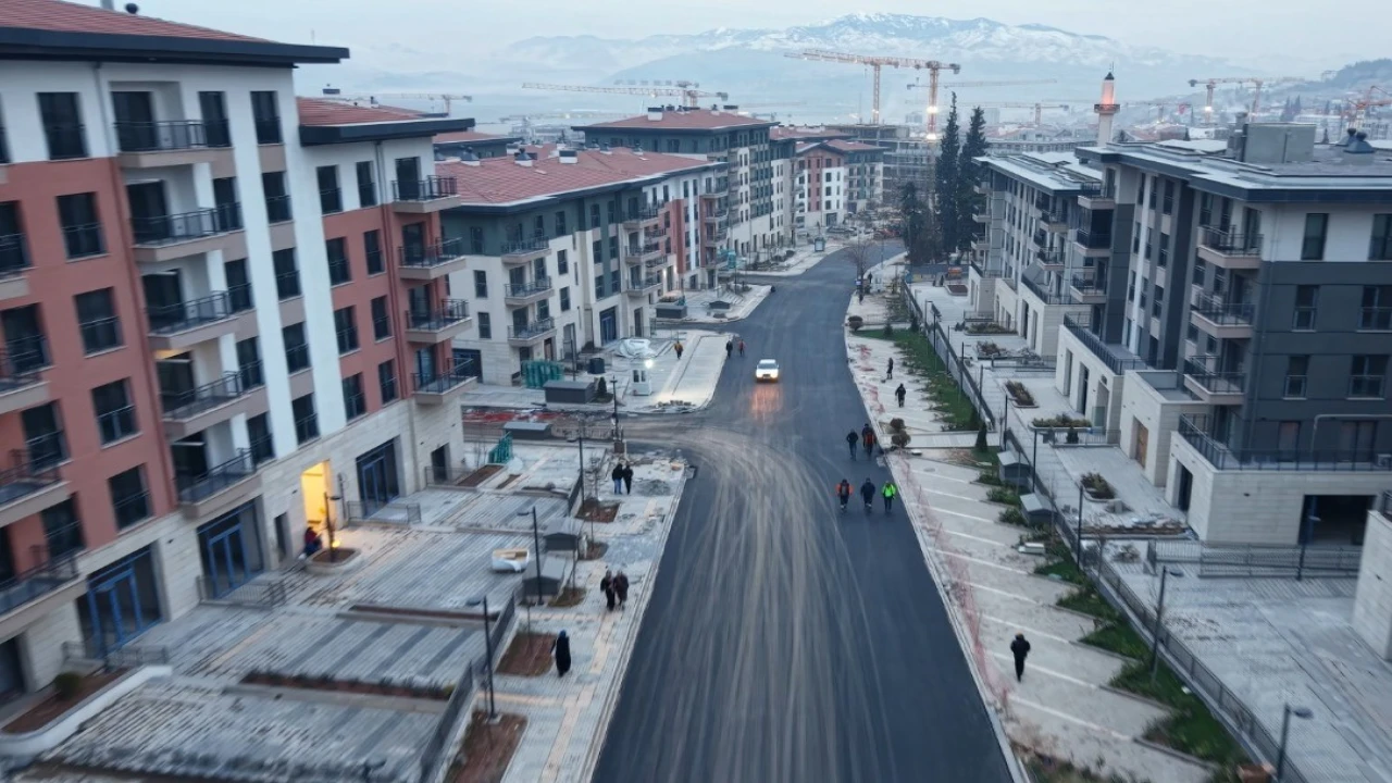 Cumhurbaşkanı Erdoğanın açıkladığı konut fiyatları depremzedeleri memnun etti