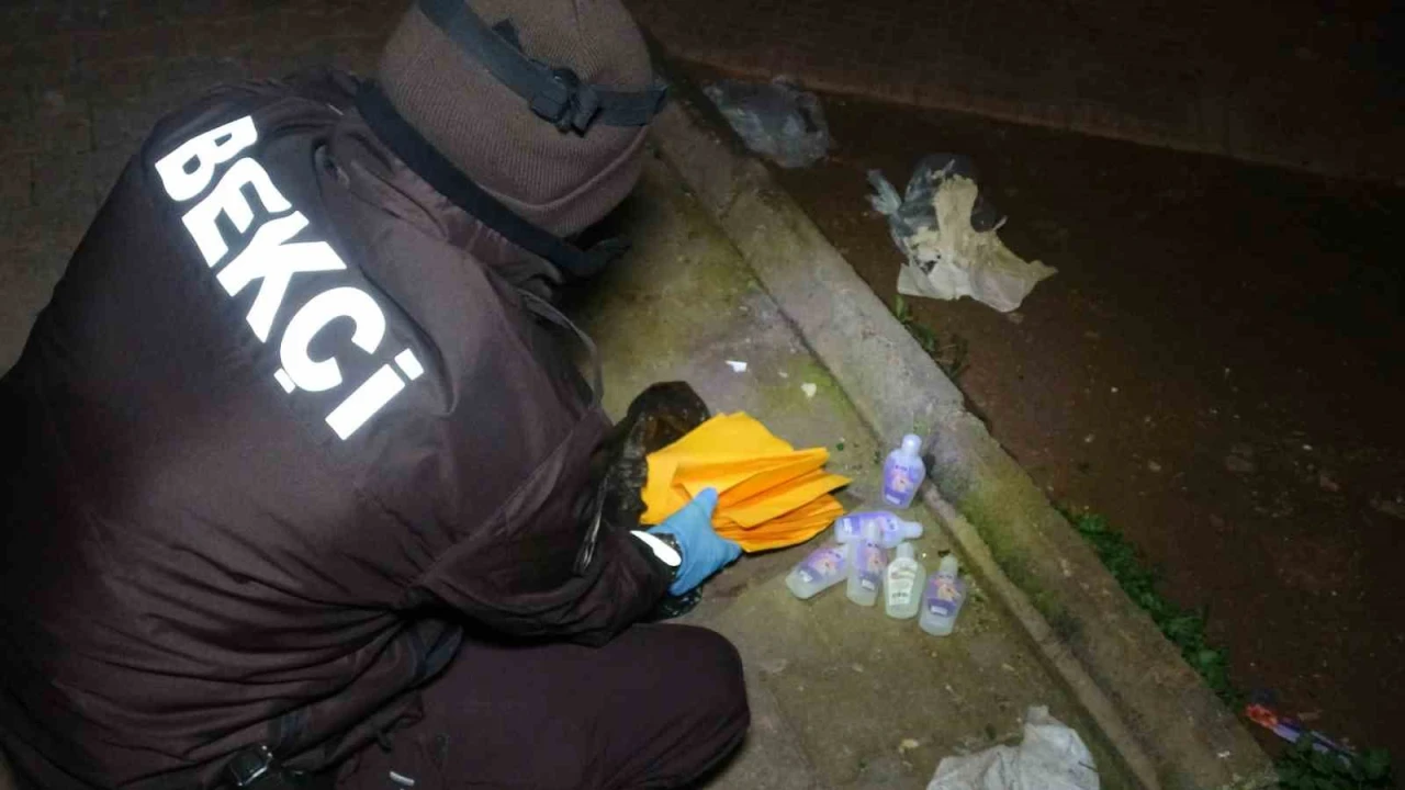 Denetim yapan bekçiler piyasa değeri 4 milyon TLlik uyuşturucu ele geçirdi