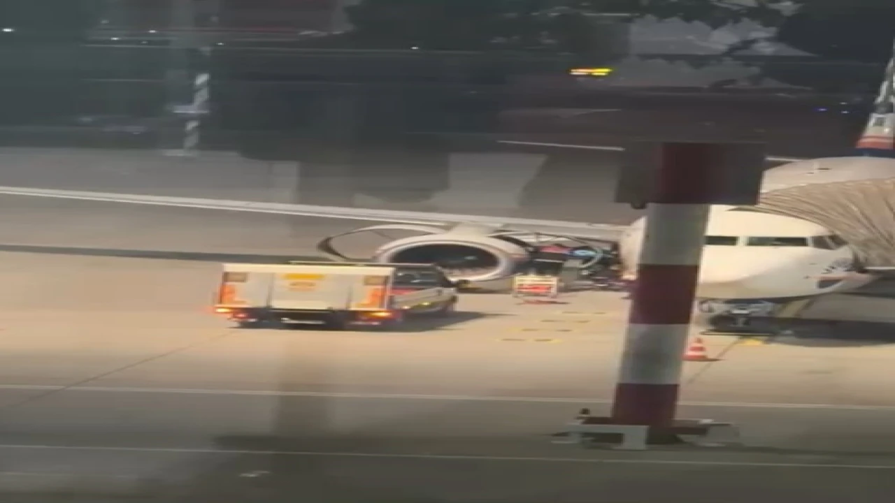 Diyarbakır-Antalya seferini yapan Sunexpresin 7 saatlik rötarı yolcuların tepkisine sebep oldu