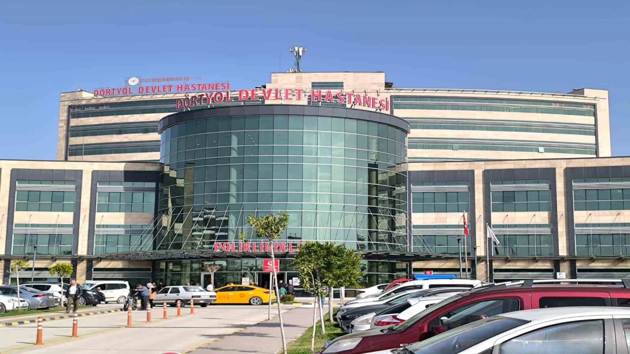 Doktordan habersiz adına bin 327 reçete yazan sahte reçete çetesi çökertildi