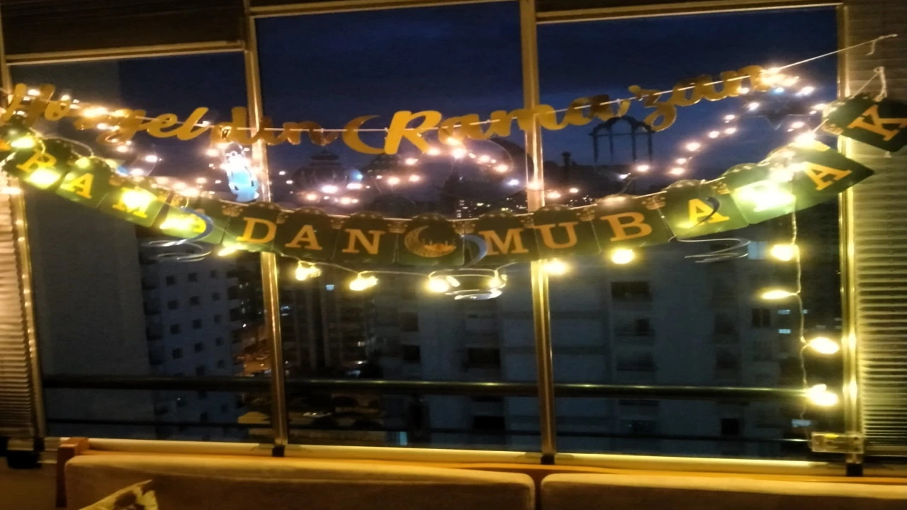 Eğitim-Bir-Sen Adana Şubesi Ramazanın ruhunu sınıflara ve evlere taşıdı