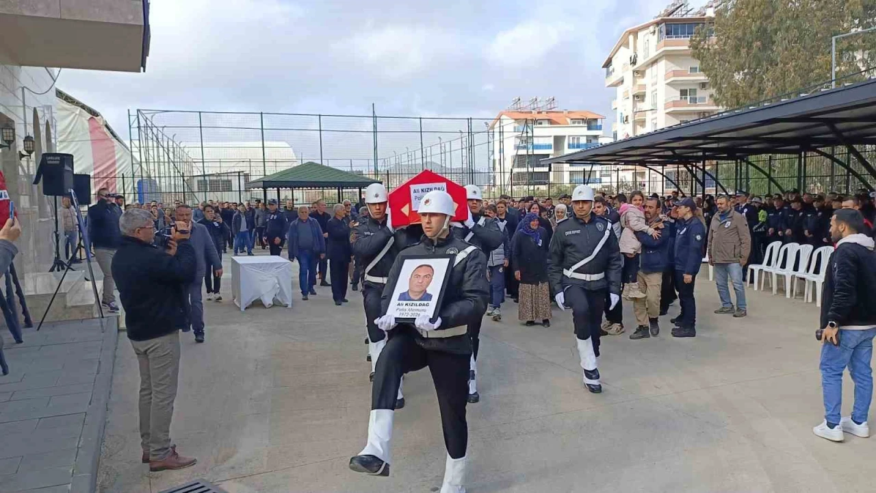 Gazipaşa Havalimanında görevli polis memuru hayatını kaybetti