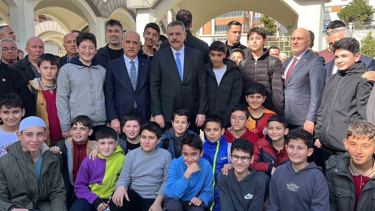 İçişleri Bakanı Çiftçiye Kahramanmaraşlıların ilgisi yoğun oldu