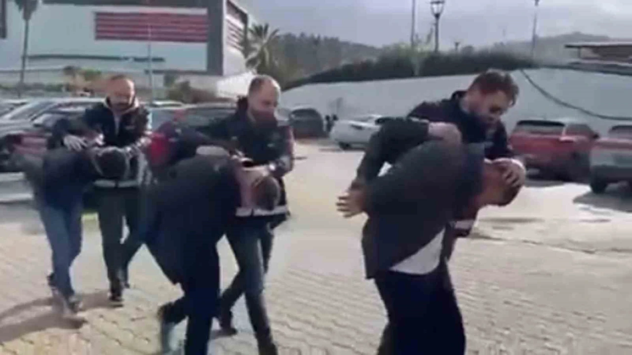 İskenderunda aranan 3 şahıs yakalandı