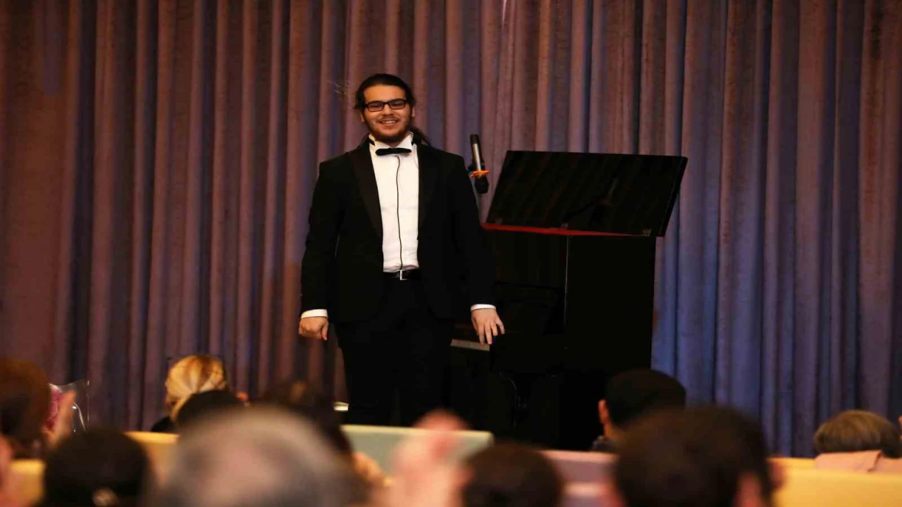 İsmail Baha Sürelsan Konservatuarının genç yetenekleri sahnede