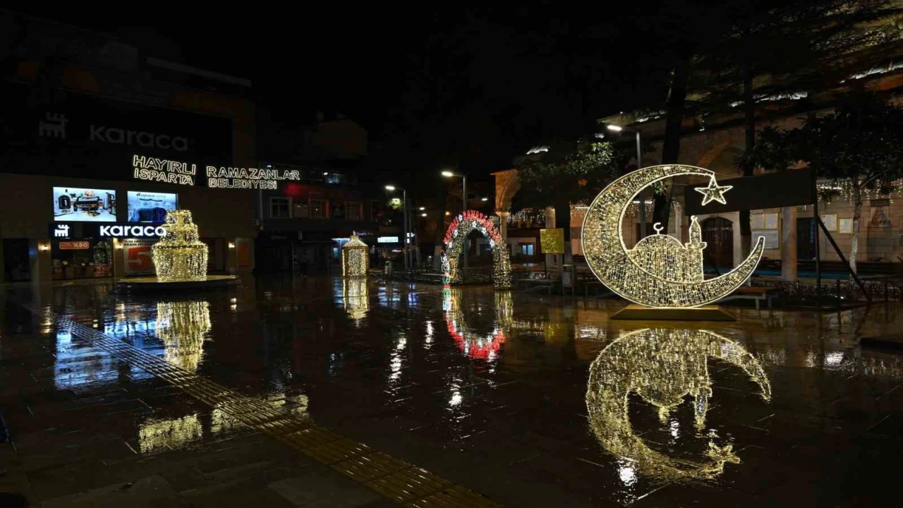 Ispartada iftar sofraları İstiklal Otoparkta kurulacak