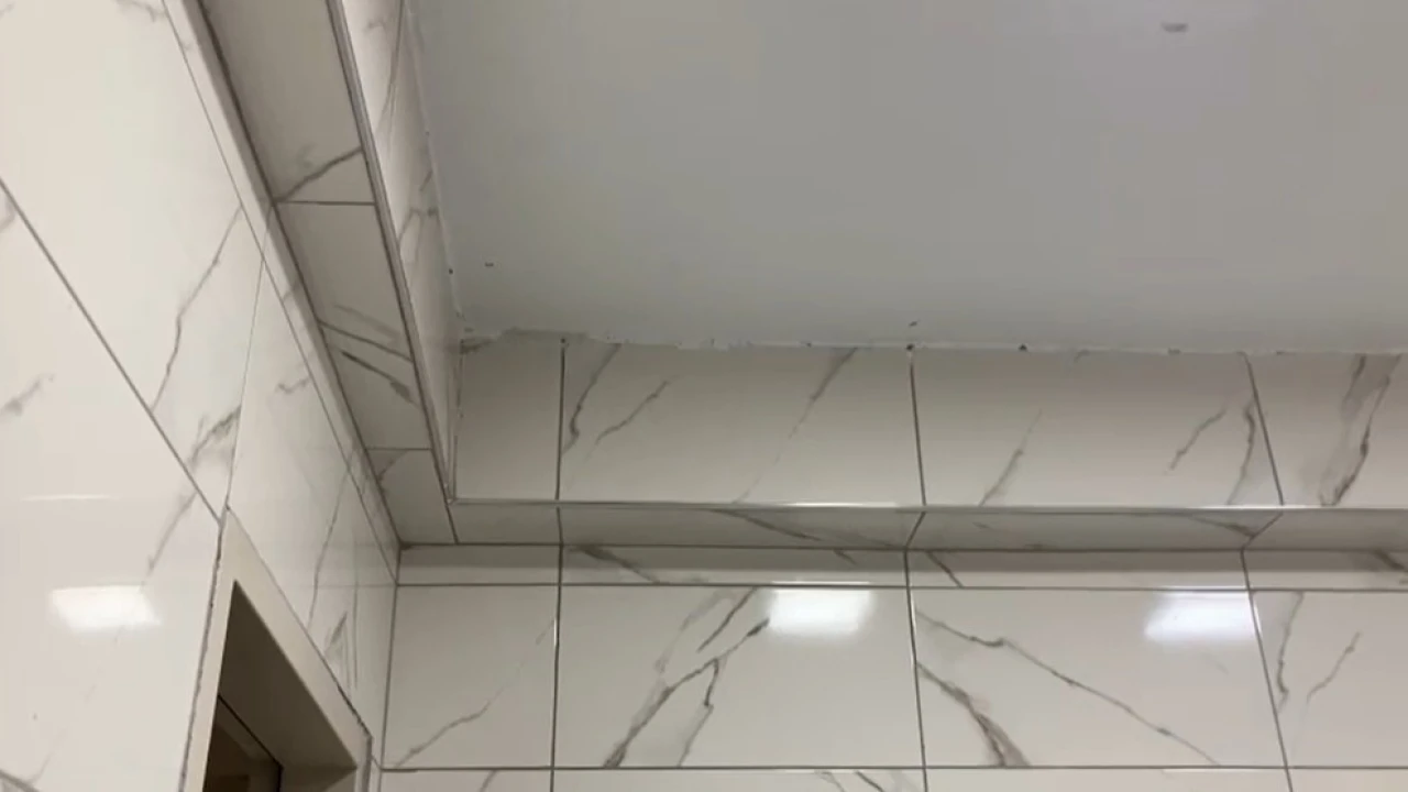 Ispartada okul tuvaletine yerleştirilen kameralar bulunduğu yerden kaldırıldı