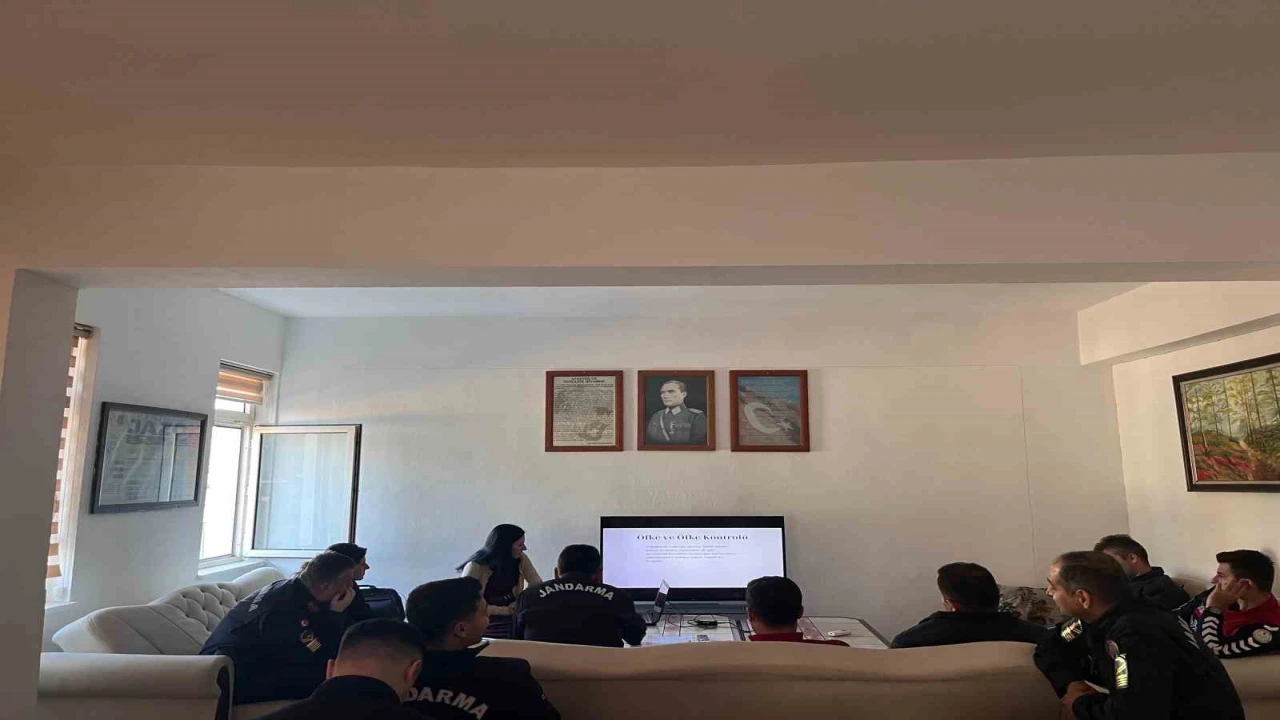 Jandarma personeline iletişim, stres ve öfke yönetimi eğitimi