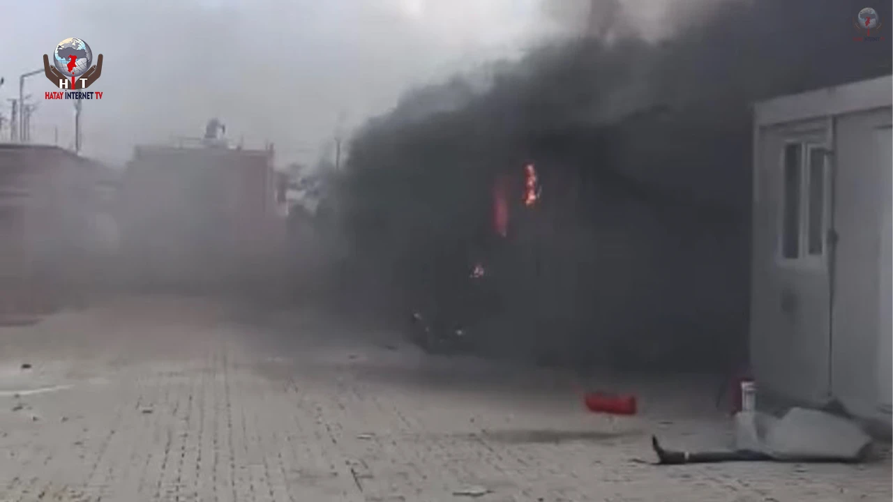 Kırıkhanda konteyner yangını