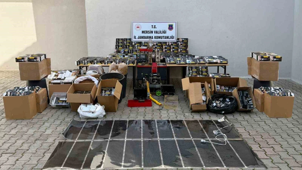 Mersinde evinde kaçak sigara üretimi yapan şüpheli gözaltına alındı