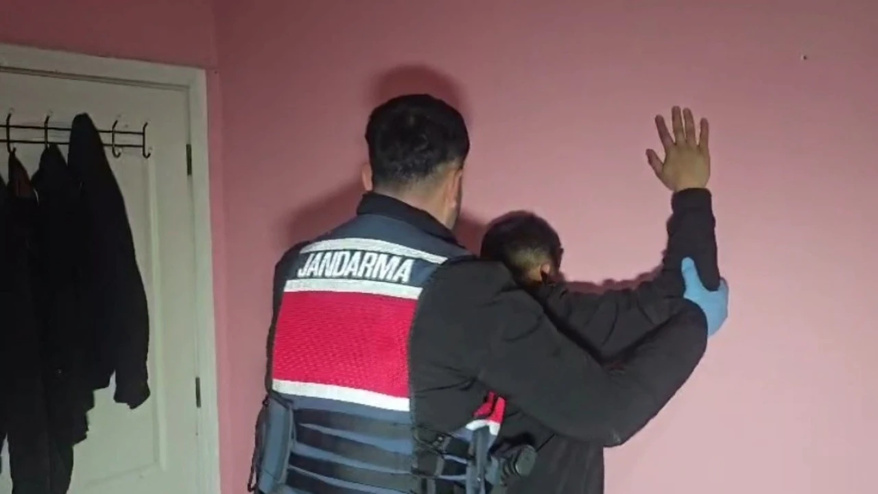 Mersinde yasa dışı bahis operasyonu: 9 tutuklama