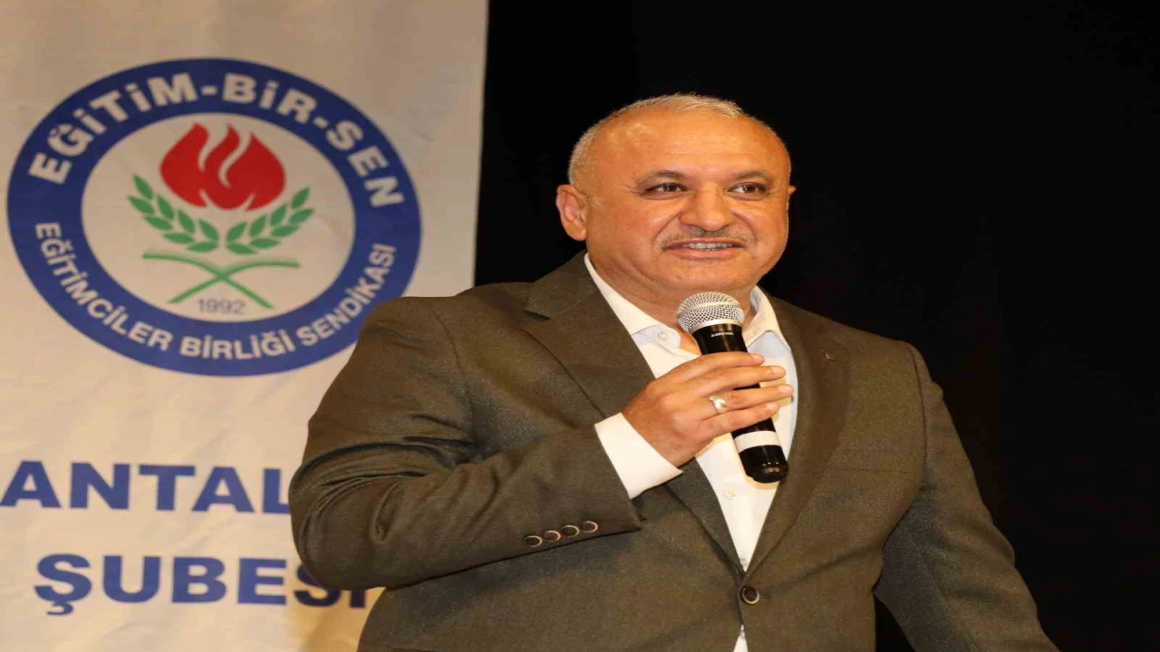 Miran: 28 Şubat gibi karanlık dönemlerde Eğitim-Bir-Sen yasakçı zihniyete karşı asil bir direniş sergiledi