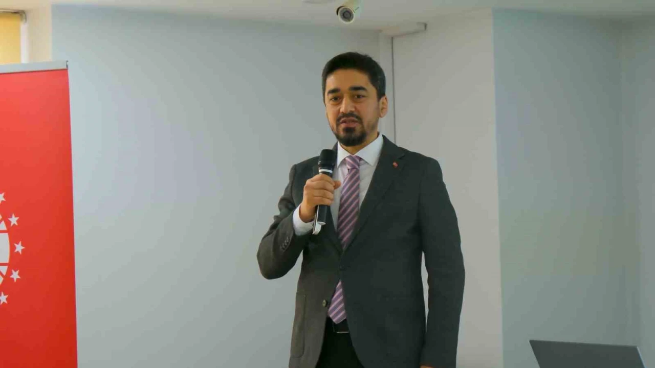 Osmaniyede Kadrajda Sanat, Haberde Gerçek ve Haberciliğin Yapay Zeka ile Dönüşümü eğitimleri düzenlendi