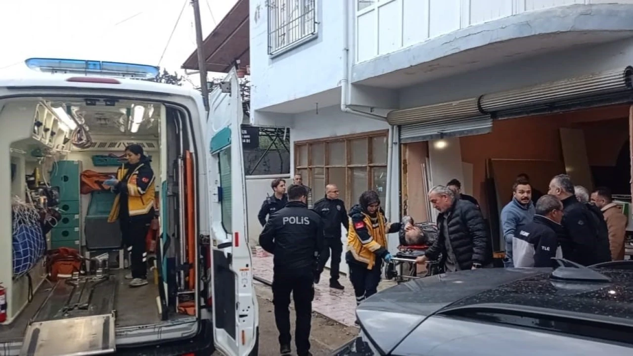 Adanada iş yerinde silahlı kavga: 2 yaralı