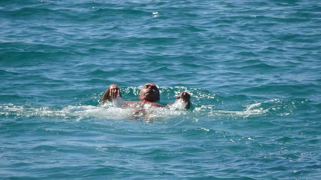 Alanyada mart güneşi: Hava sıcaklığı 18e çıktı, sahiller harekenlendi