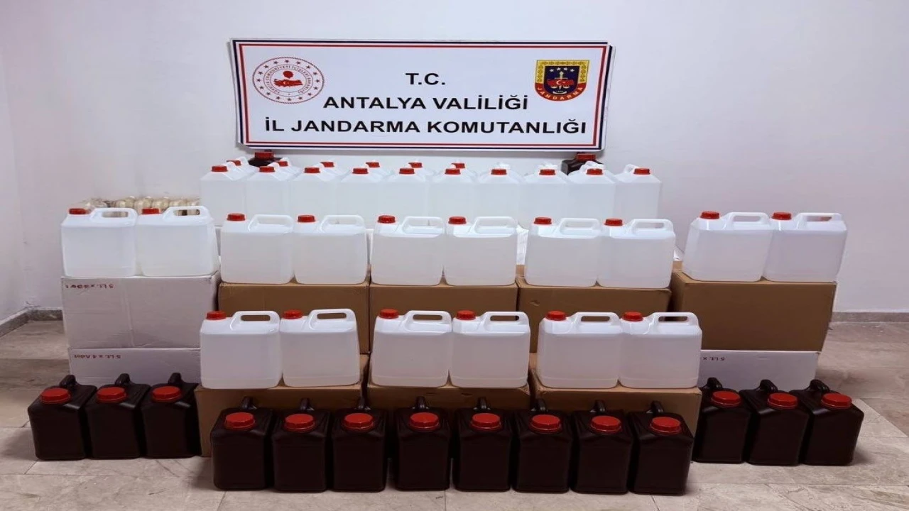 Antalyada 500 litre kaçak etil alkol ele geçirildi